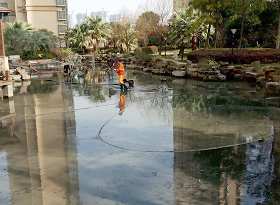 遂平景观池淤泥清理